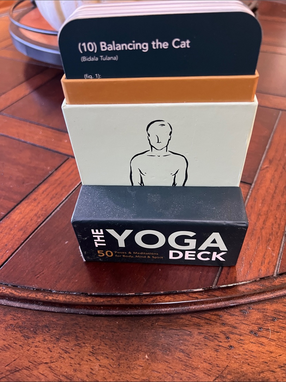 Yoga deck of cards. Good quality cards - Picture 5 of 6